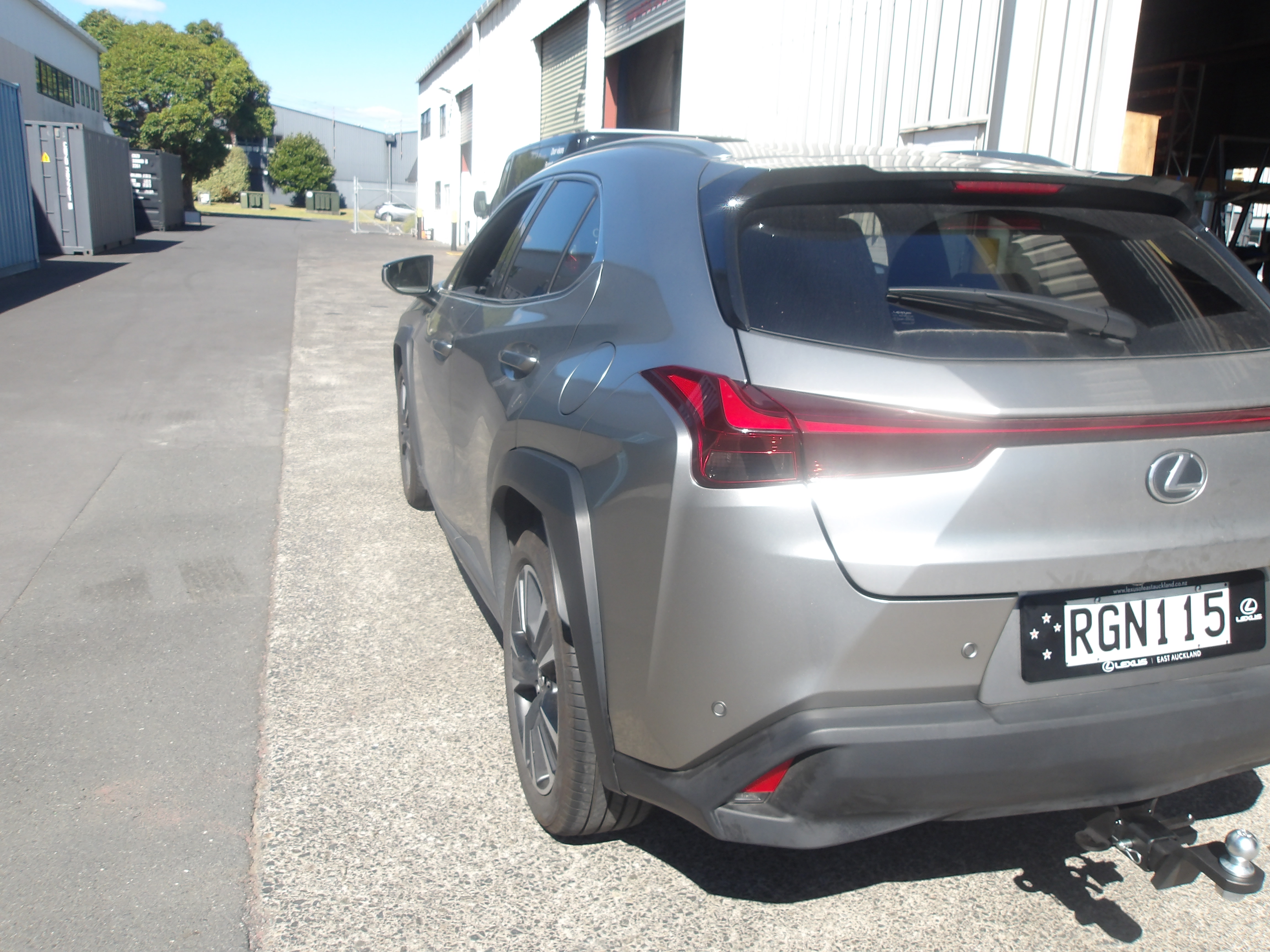 LEXUS UX 300H STATIONWAGON 2025-CURRENT